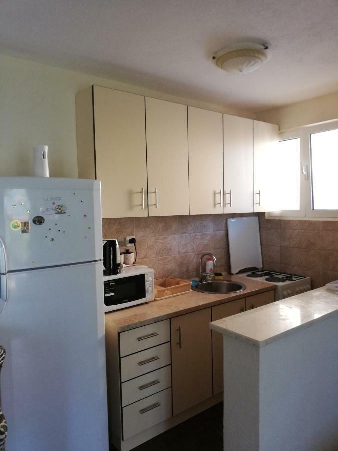 Ruza Apartments Kotor Luaran gambar