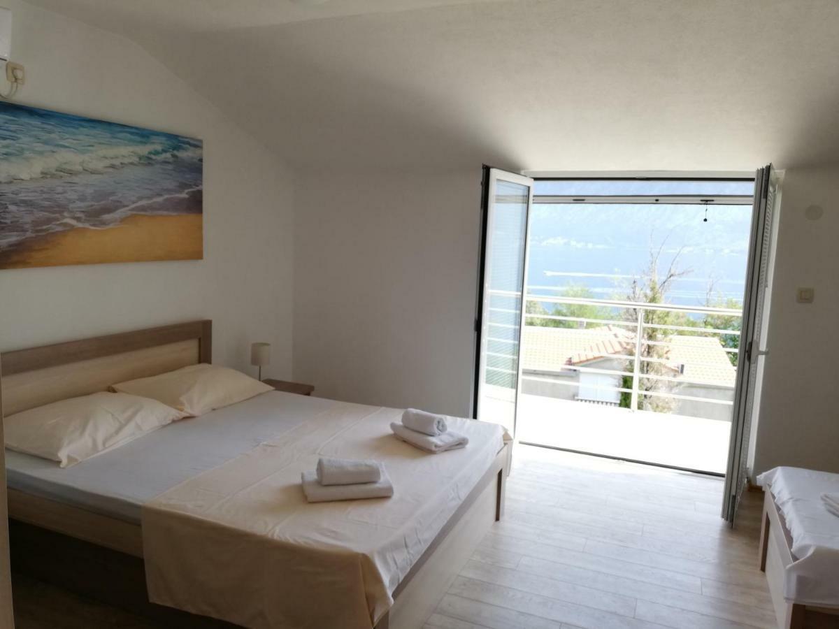 Ruza Apartments Kotor Luaran gambar